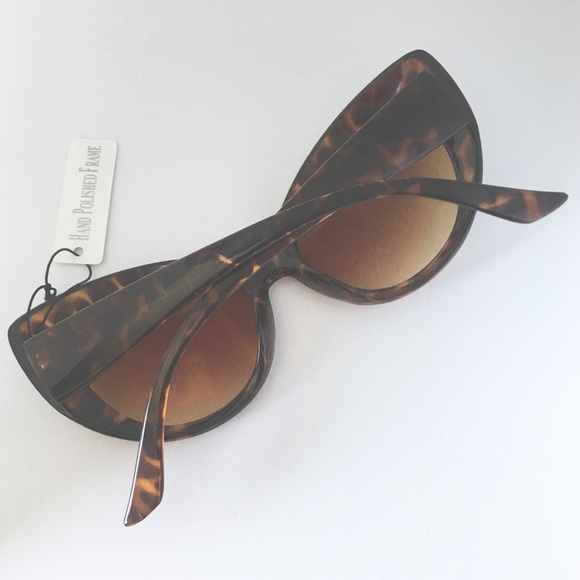 New ☻ Nicole Richie ☻ Butterfly Cat Eye Sunglasses - Picture 5 of 8